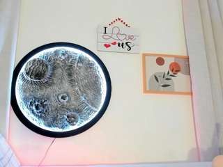 Live webcam model melissa-stonee on Soda Cams