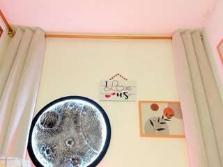 Live webcam model melissa-stonee on Soda Cams