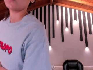 allyjensen Live Webcam on CamSoda