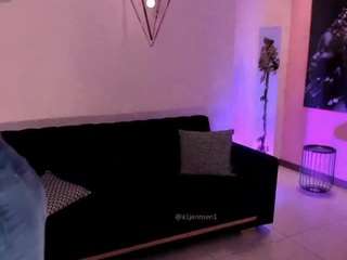 allyjensen Live Webcam on CamSoda