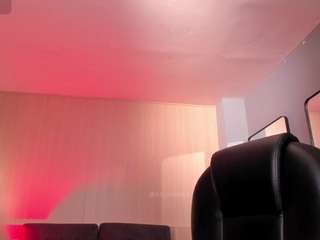 Ally Jensen live webcam show