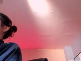 Ally Jensen live webcam show