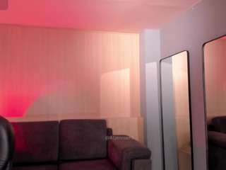 Ally Jensen live webcam show
