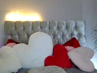 angel34gnatural's live room