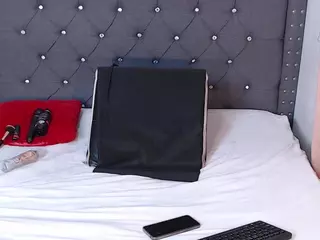 CanndyBrunett's Live Sex Cam Show
