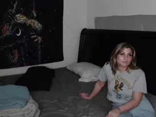 mamasbigboy's Live Sex Cam Show