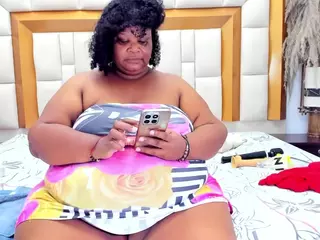 Exoticbigmandx's Live Sex Cam Show