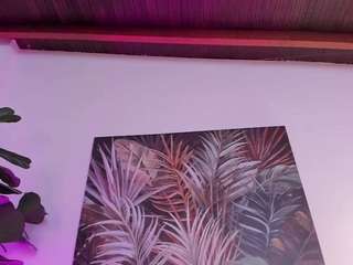 Live webcam model sofievanss on Soda Cams