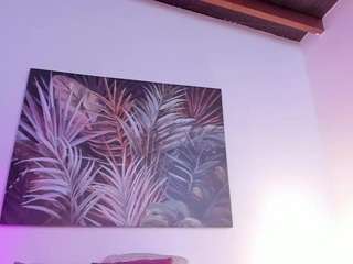 Live webcam model sofievanss on Soda Cams