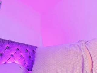 Sofievanss's Live Sex Cam Show
