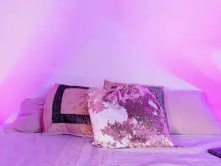Sofievanss's Live Sex Cam Show