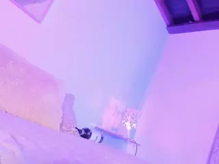 Sofievanss's Live Sex Cam Show