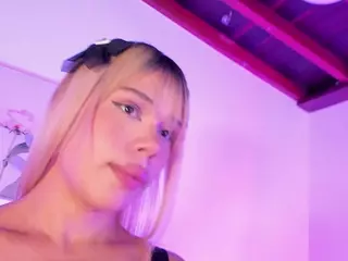 Sofievanss's Live Sex Cam Show
