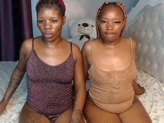 blackwidoww44 webcam