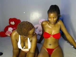 blackwidoww44 webcam