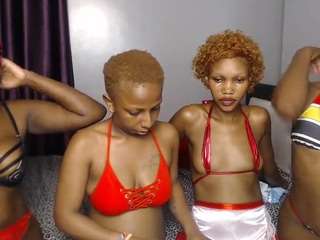 blackwidoww44 Live Webcam on CamSoda