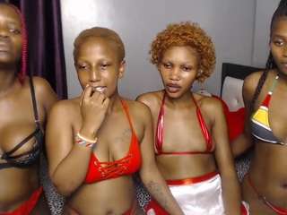 blackwidoww44 Live Webcam on CamSoda