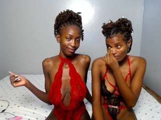 blackwidoww44 Live Webcam on CamSoda