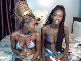 blackwidoww44 webcam