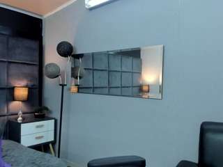 cherryy-bomb webcam model
