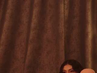 cherryy-bomb live webcam show