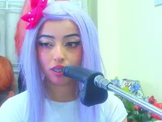 CristalUwu's Live Sex Cam Show