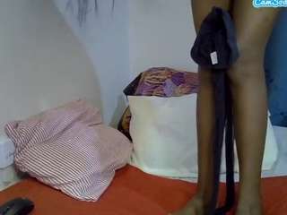 reammy's CamSoda show and profile