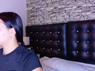  sweet-dani18 chat room