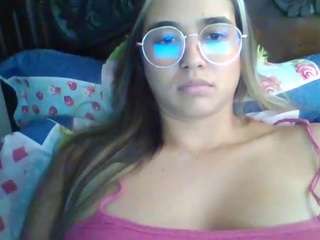  trianabell chat room