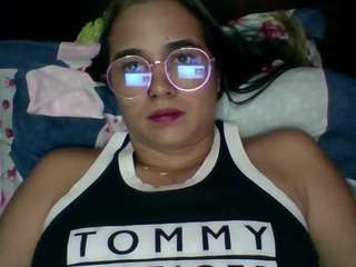 trianabell Live Webcam on CamSoda