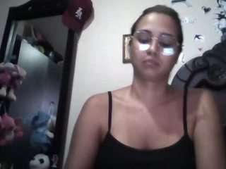 trianabell Live Webcam on CamSoda