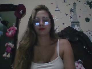 trianabell from CamSoda is Freechat