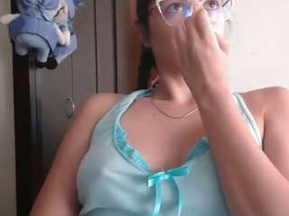 trianabell live webcam show