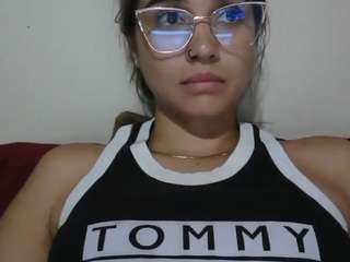 Trianabell live cam preview
