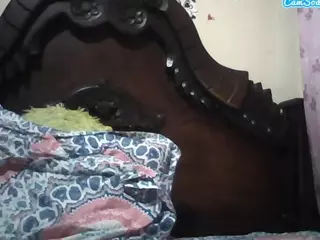 Trianabell's Live Sex Cam Show
