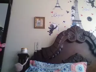 Trianabell's Live Sex Cam Show