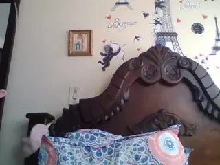 Trianabell's Live Sex Cam Show