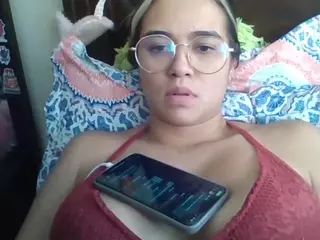 Trianabell's Live Sex Cam Show