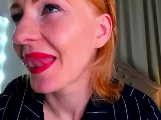 AlisaRedheir's Live Sex Cam Show