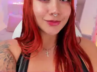 MiaThaylor's Live Sex Cam Show