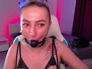 amelia-six webcam