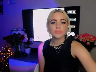 Blondekiss's Live Sex Cam Show