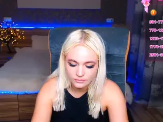 Blondekiss's Live Sex Cam Show