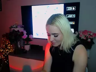 Blondekiss's Live Sex Cam Show