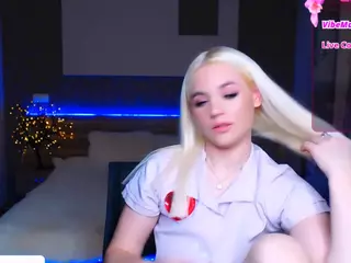 Blondekiss's Live Sex Cam Show