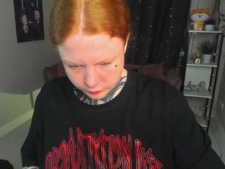 cassieredkiss webcam