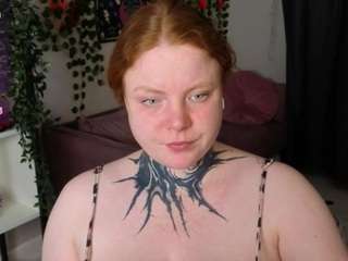 cassieredkiss live cam profile