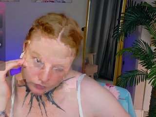cassieredkiss