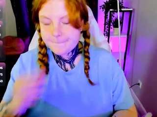 CassieRedKiss