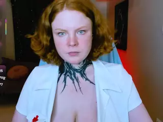 CassieRedKiss's Live Sex Cam Show